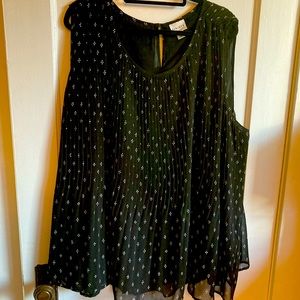 Black Pleated 4x Plus Size Tank by Ava and Viv